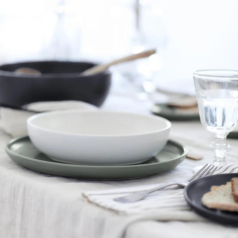 Pacifica Stoneware Dinnerware by Casafina - Vanilla / 5-Piece Set
