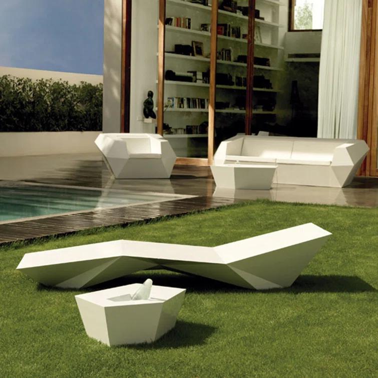 Faz Plastic Coffee Table