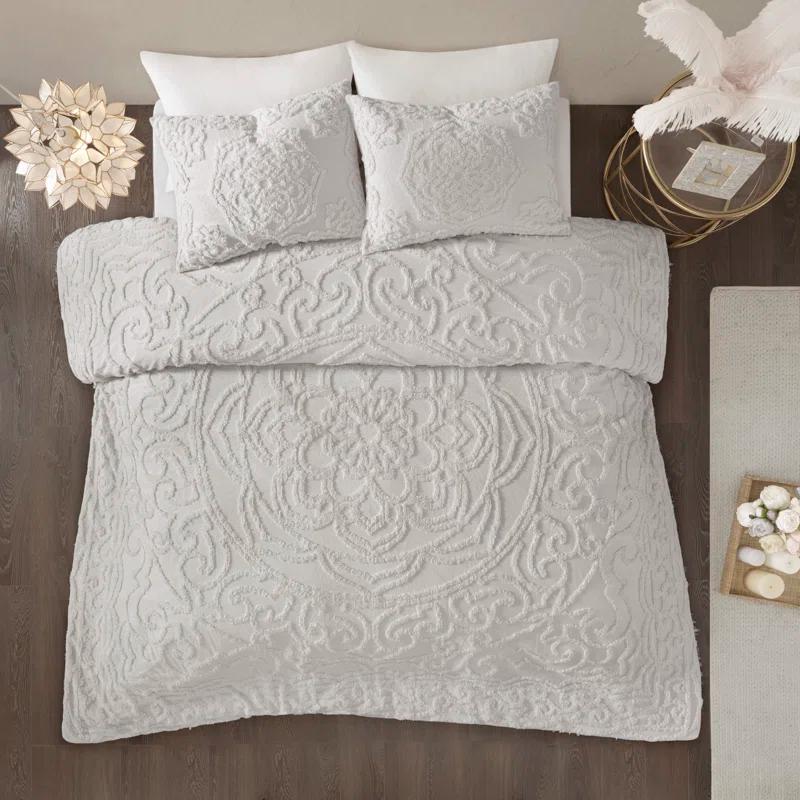 Madison Park Laetitia Tufted Chenille Cotton 3 Piece Medallion Duvet Cover Set