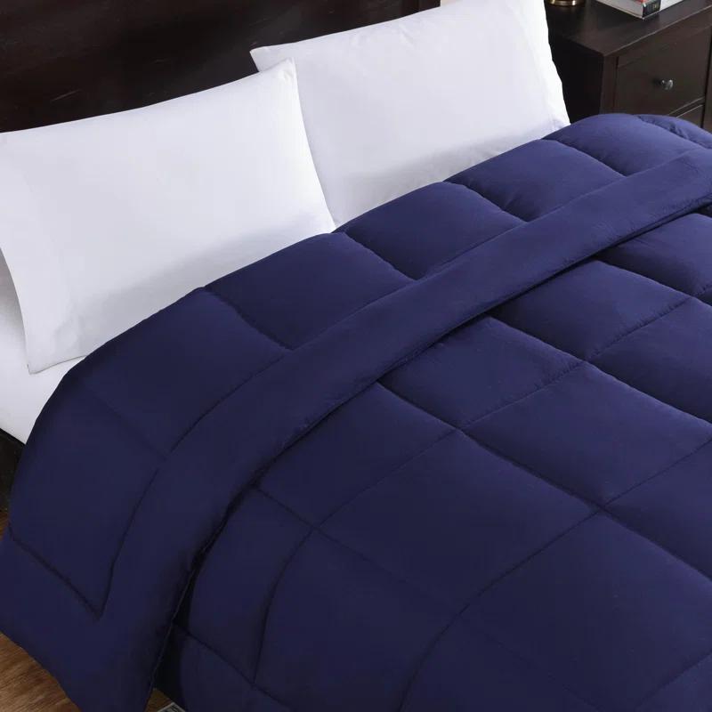 Perry Ellis All Season Soft Quilted Down Alternative Comforter