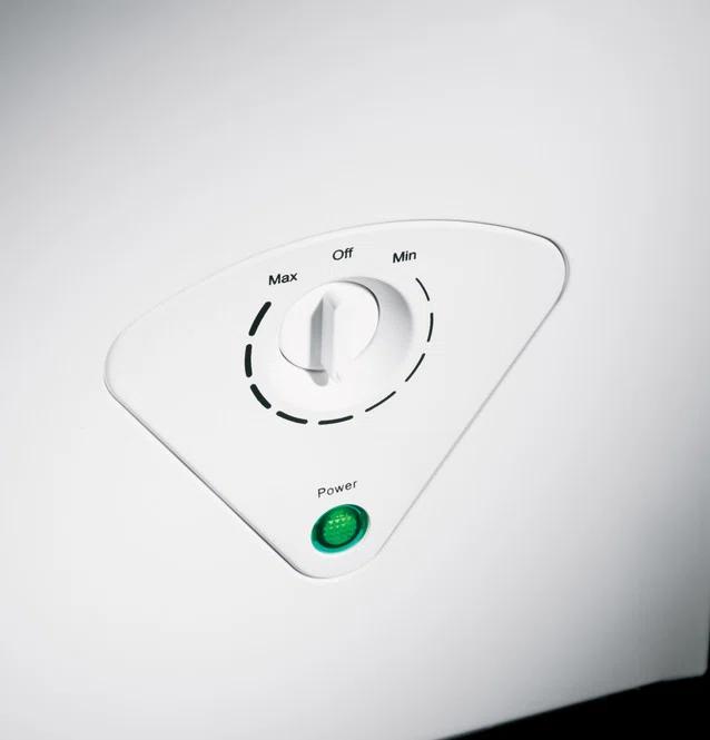 GE Appliances GE 7.0 Cu. Ft. Manual Defrost Chest Freezer