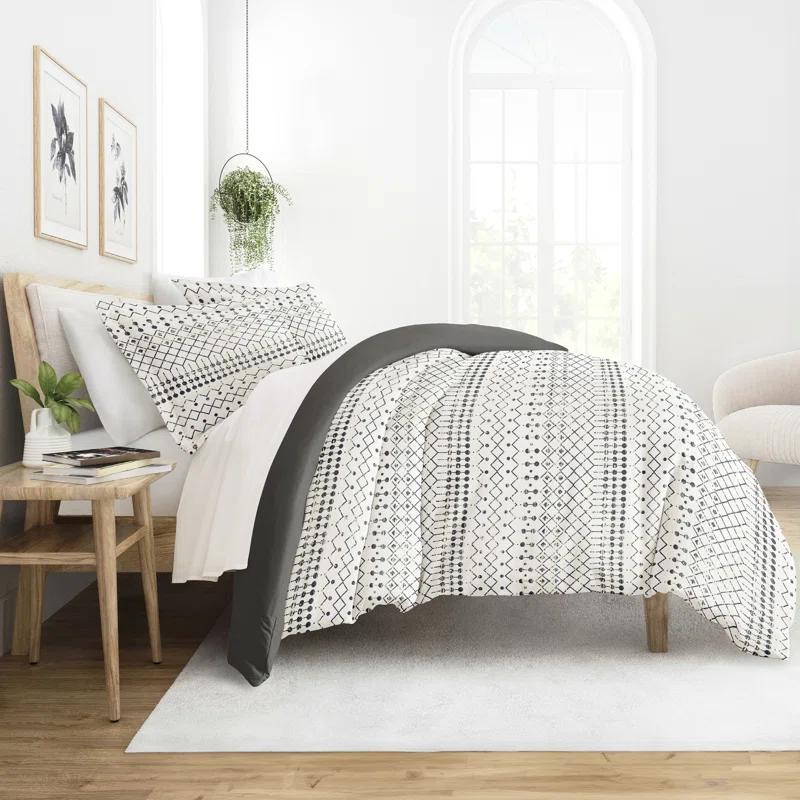 Becky Cameron Duvet Cover Set Etched Gate Pattern Reversible