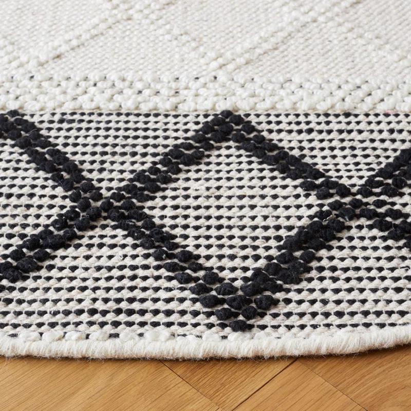 Hand Woven 80% Wool, 20% Cotton Geometric Rug