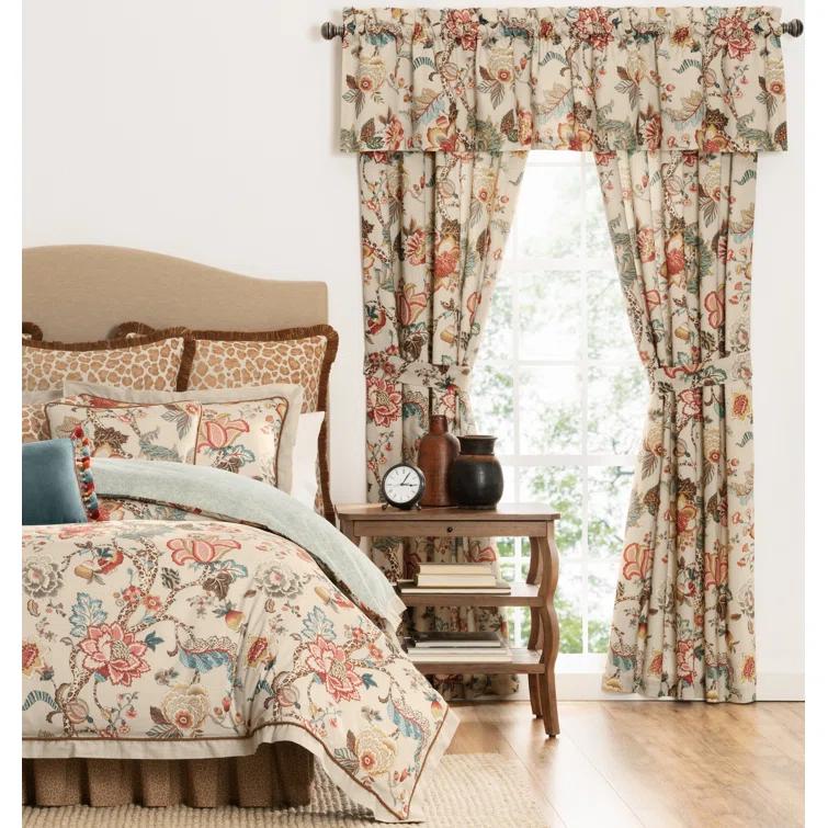 Rose Tree Haylie Floral Comforter Set