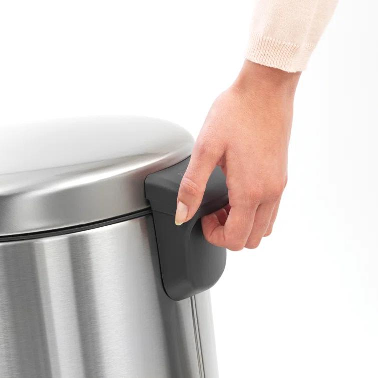 Brabantia NewIcon Step On Trash Can, 8 Gallon (30 Liter)