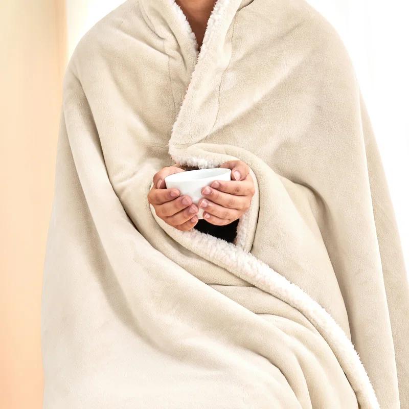 FreshFolds Ultra Soft Plush Sherpa Reversible Blanket