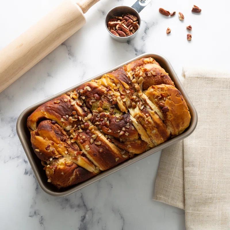 Kitchen Details Kitchen Details 5.63'' x 9.57'' Non-Stick Steel Loaf Pan