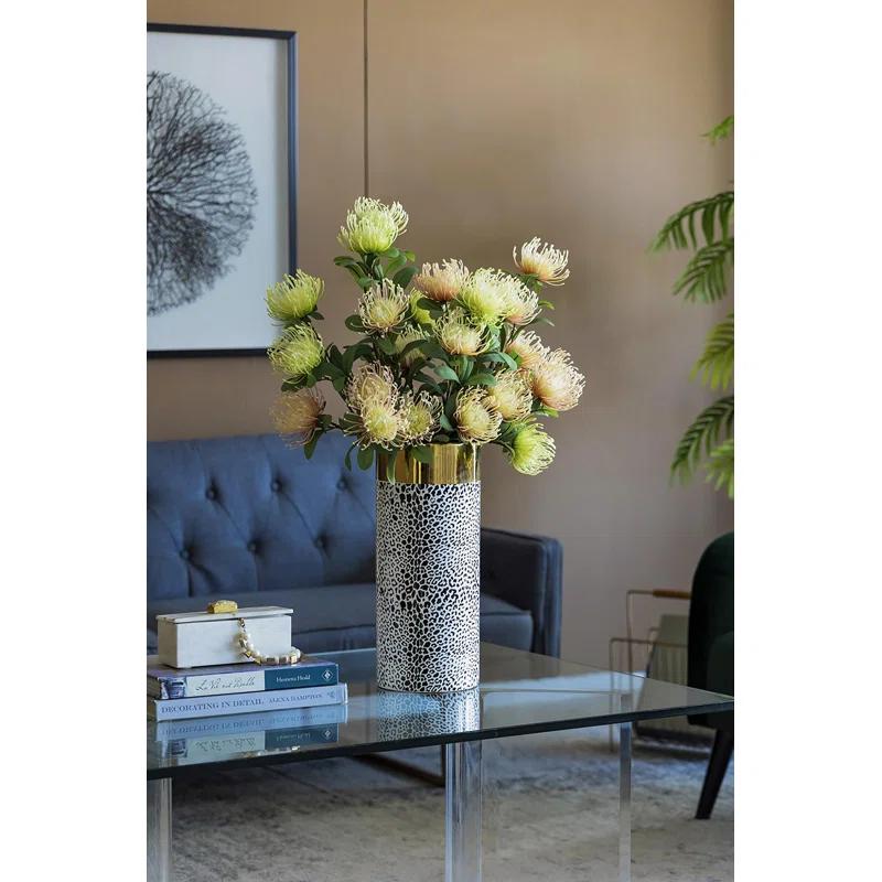 Mercer41 Table Vase