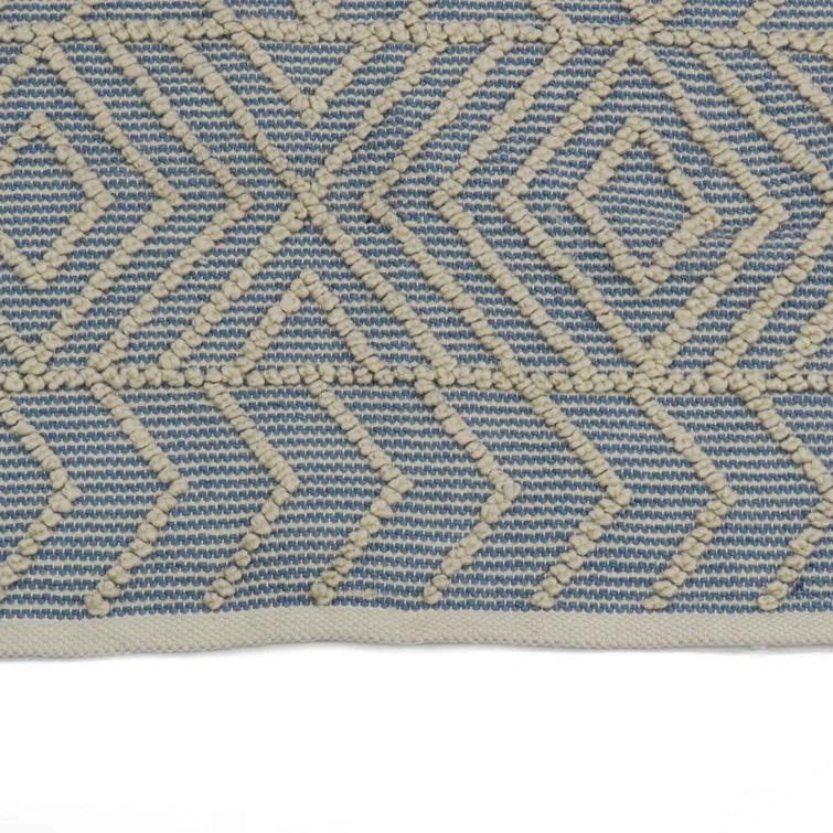Dakota Fields Estefanya Geometric Indoor / Outdoor Rug
