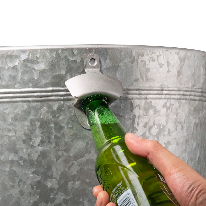 Laurel Foundry Modern Farmhouse® Maisy Metal Beverage Tub