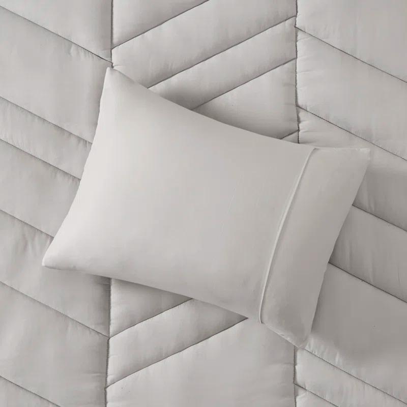Intelligent Design Remy Quilted Chevron Comforter Set