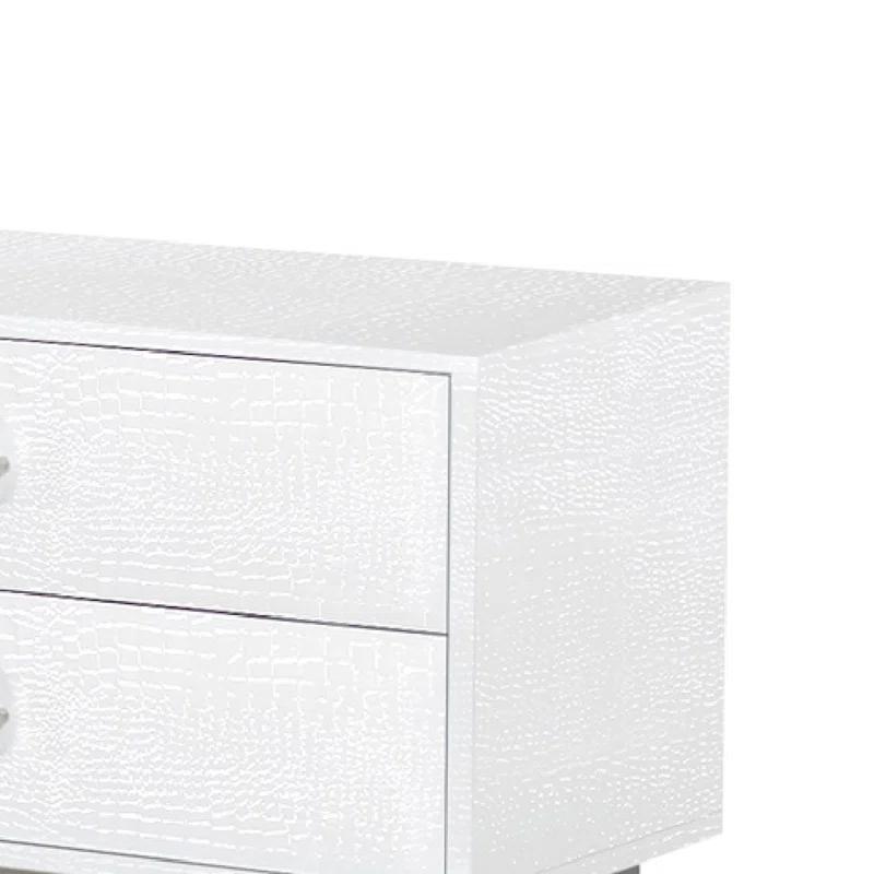 Benjara Hart 31.5'' W Solid Wood Nightstand
