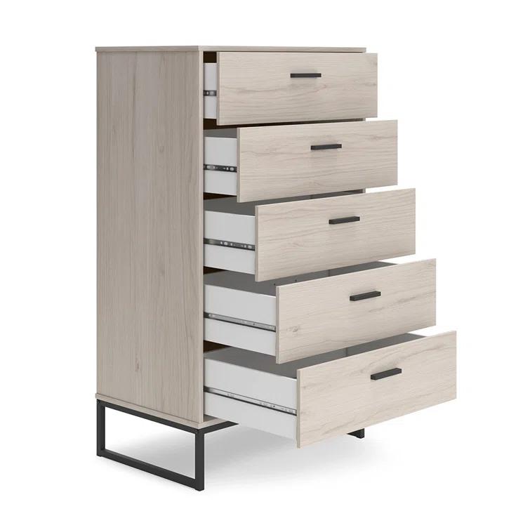 Latitude Run® Bosnjak 29.88'' W 5 - Drawer Dresser