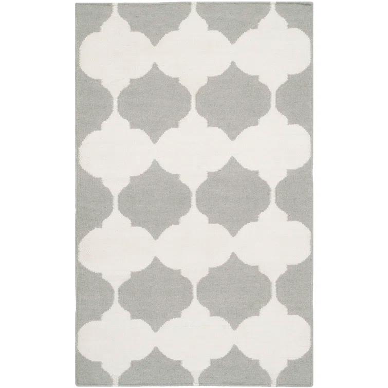 Safavieh Dhurries Hand Woven Flat Weave Banana Silk/Wool/Cotton Rug