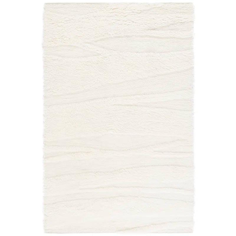 Safavieh Casablanca 473 Hand Woven Wool Pile Solid Color Rug