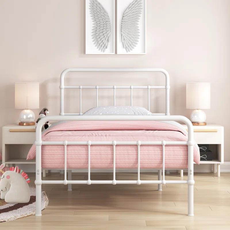 Zinus Florence 42" Modern Farmhouse Metal Platform Bed