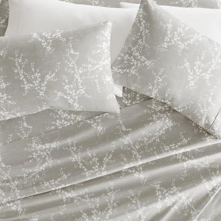 IEnjoy Home 4 Piece Delicate Details Pattern Sheet Set
