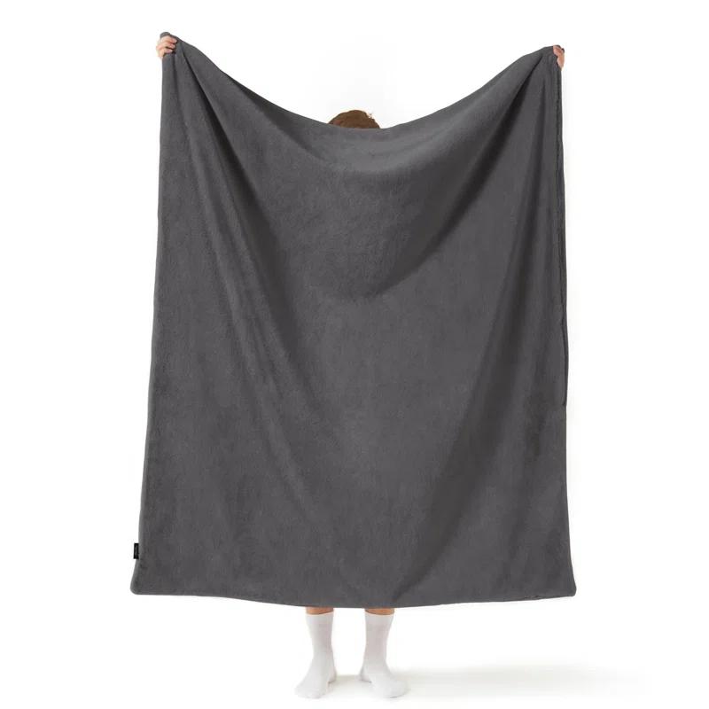Allisandro Allisandro Double-Sided Soft and Luxurious Faux Fur Throw Blanket