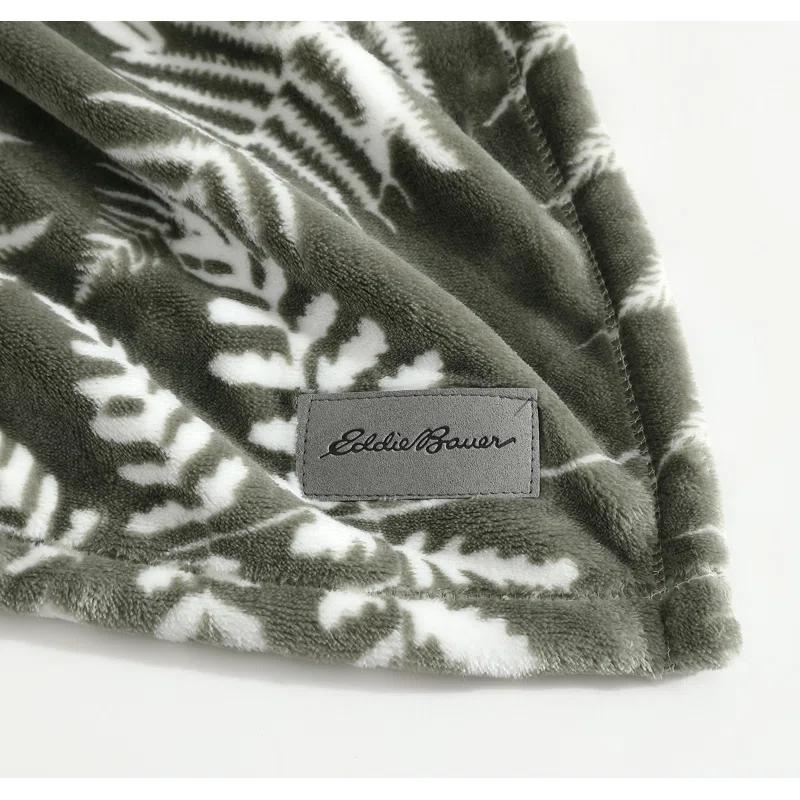 Eddie Bauer Eddie Bauer Printed Ultra Soft Plush Fleece Reversible Blanket