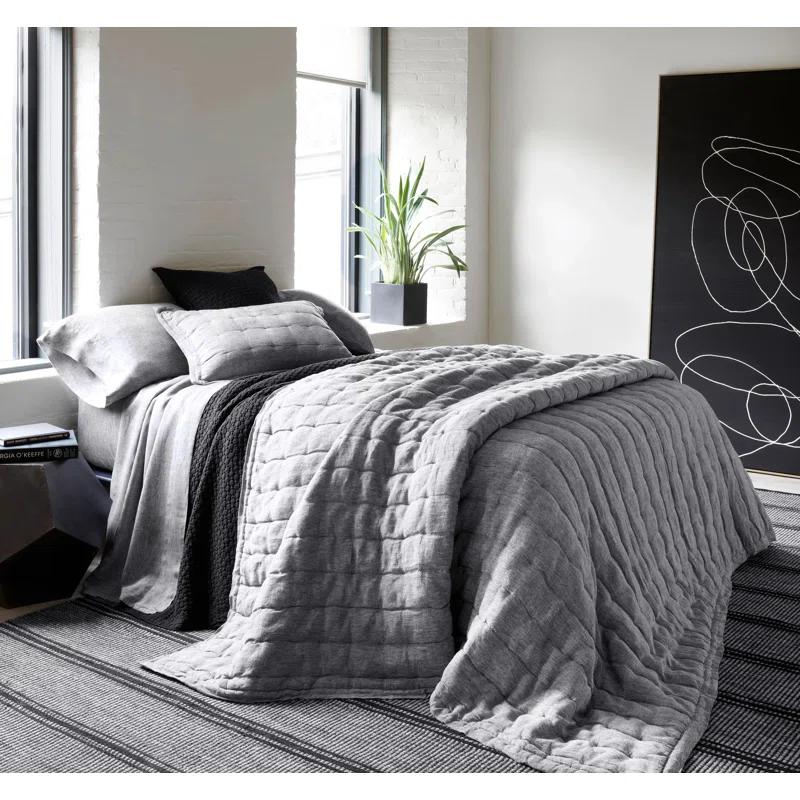 Lodi Matelasse Coverlet