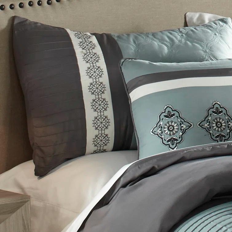 Riverbrook Home Alex Comforter Set
