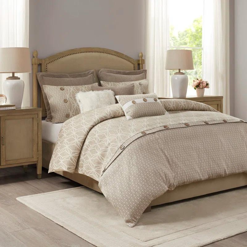 Madison Park Signature Madison Park Signature Grace Geometric Oversized Jacquard Comforter Set