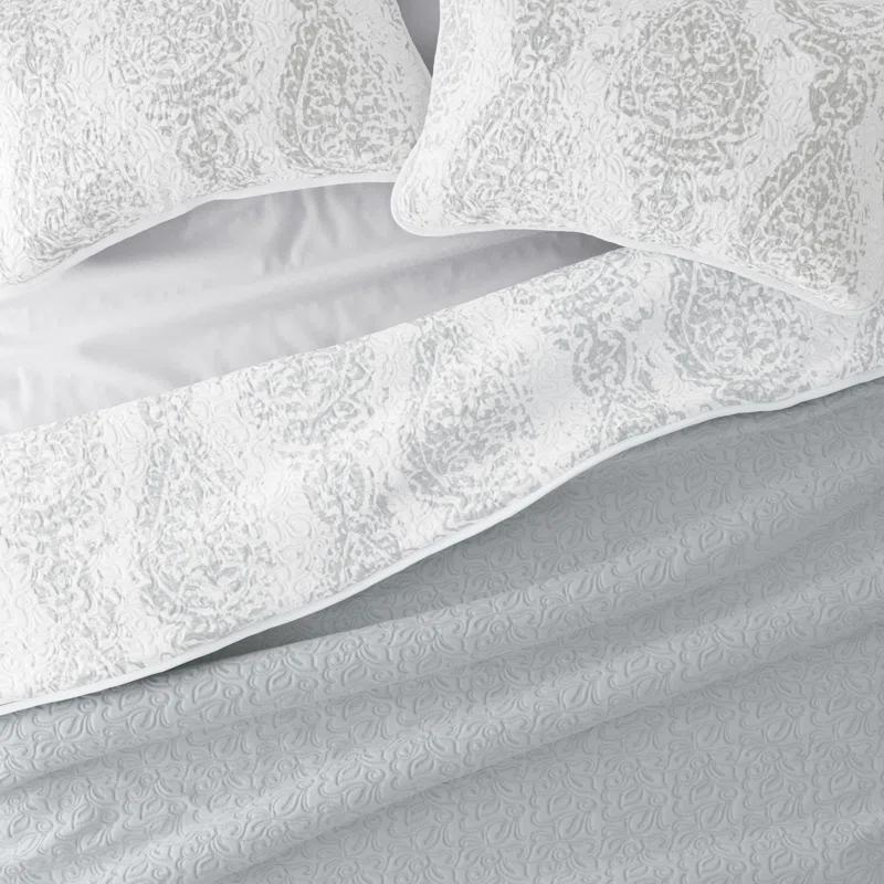Becky Cameron Becky Cameron Damask Quilt Set