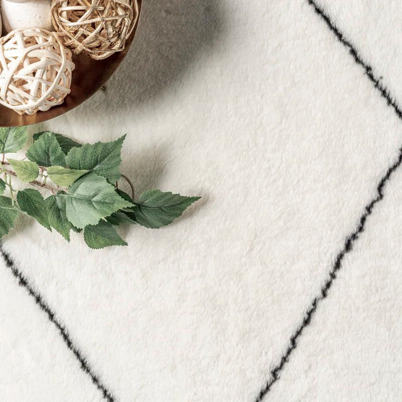 Loon Peak® Addy Trellis Machine Washable Shag Ivory Area Rug
