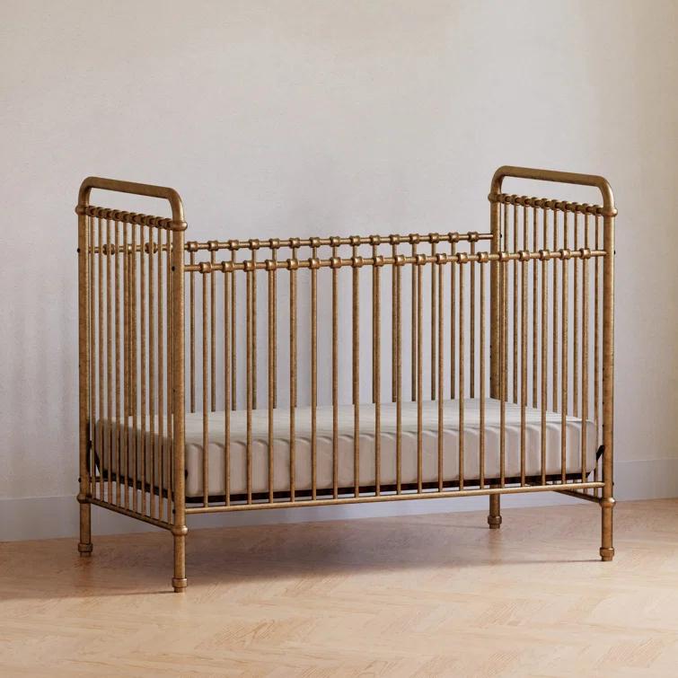 Abigail Greenguard Gold Certified 3 -in-1 Convertible Crib
