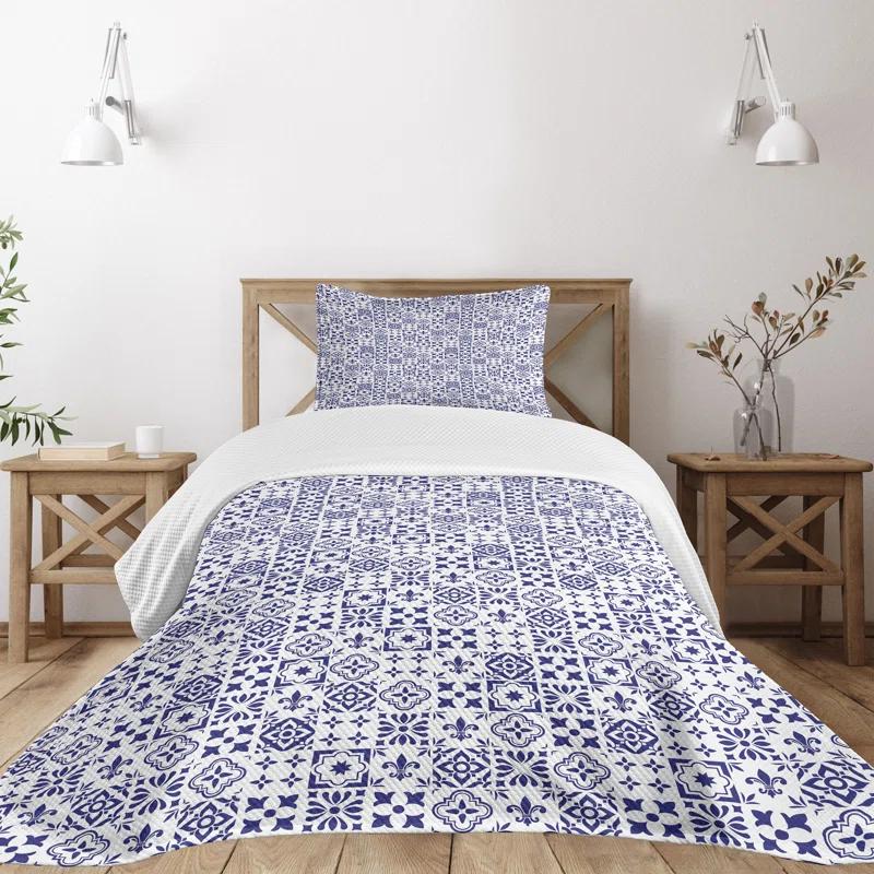 Ambesonne Ambesonne Indigo Bedspread Set  Tile Square Abstract Pattern  Indigo White