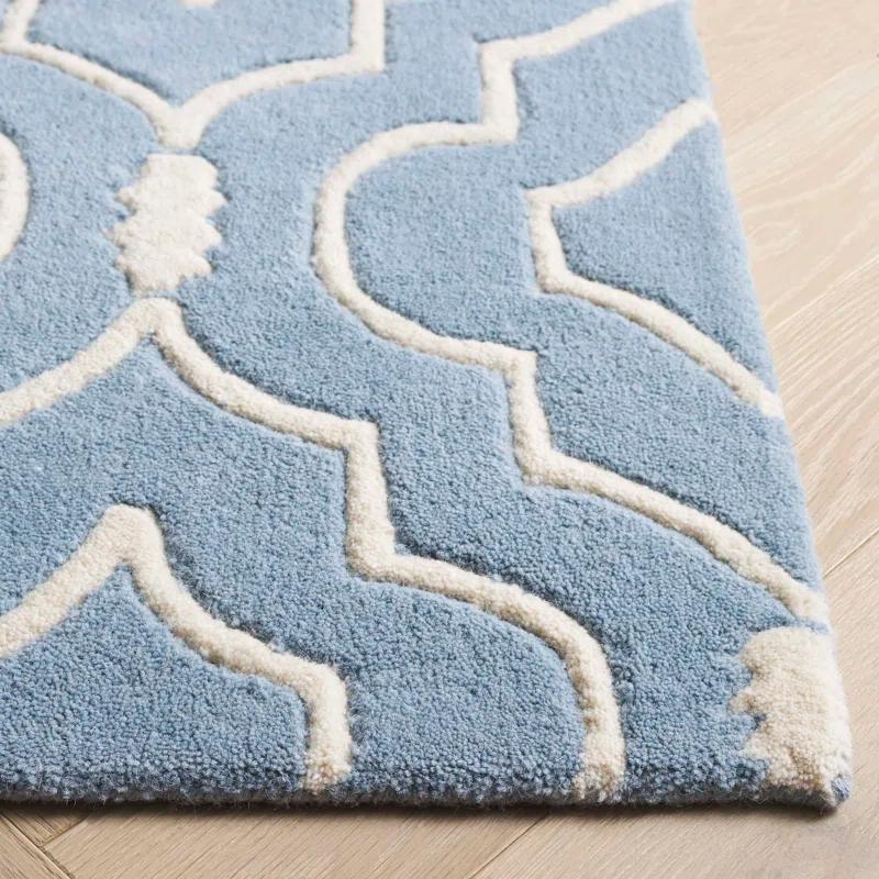 Safavieh Chatham Hand Tufted Wool Geometric Rug