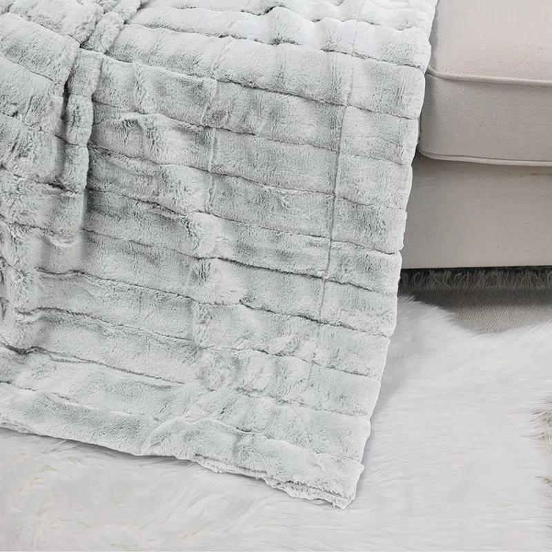 Home Soft Things Super Mink Throw Blanket