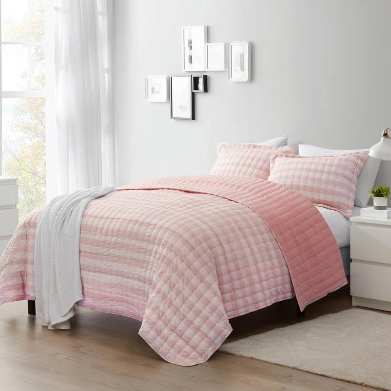 Sweet Home Collection Oversized Prewashed Checkered Plaid Embroidered Vintage Soft Quilt Set