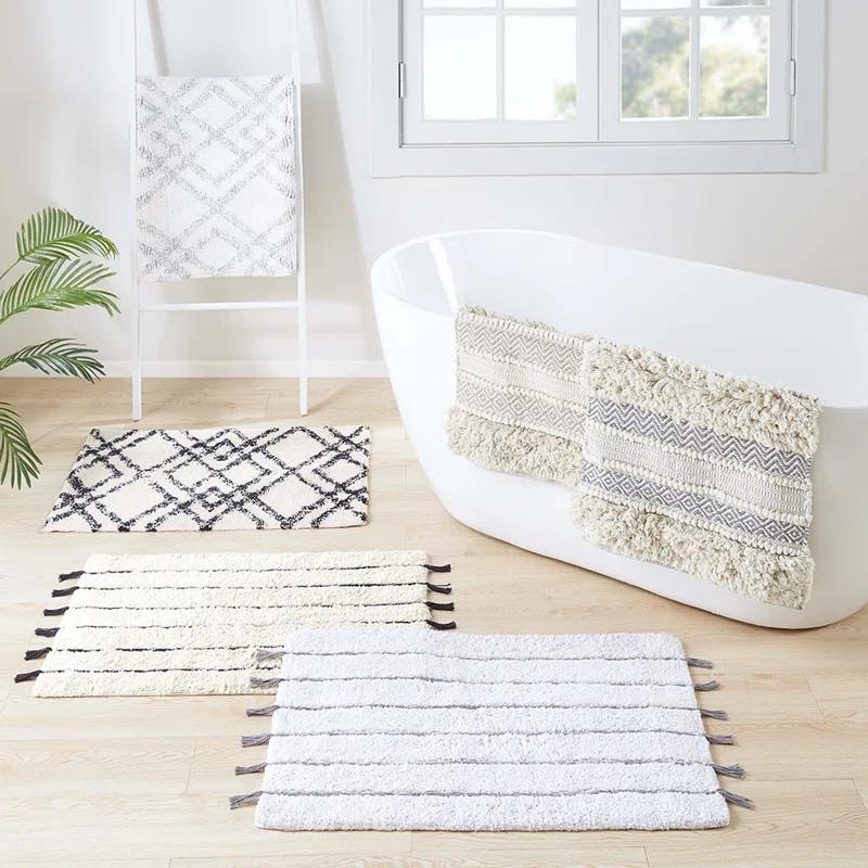 INK+IVY Asher Cotton Blend Bath Rug with Non-Slip Backing