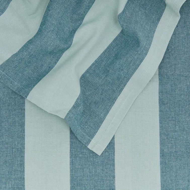 Essential Striped Tablecloth