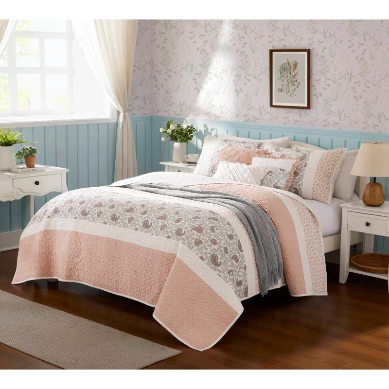 Madison Park Dawn 6 Piece Cotton Percale Quilt Set with Throw Pillows