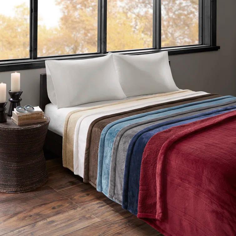 Beautyrest Beautyrest Heated Oversized Microlight to Berber Blanket