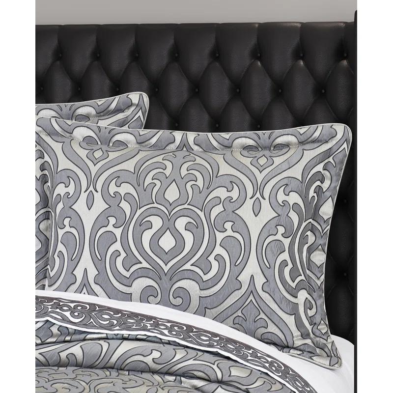 Bylthe Pewter Comforter Set