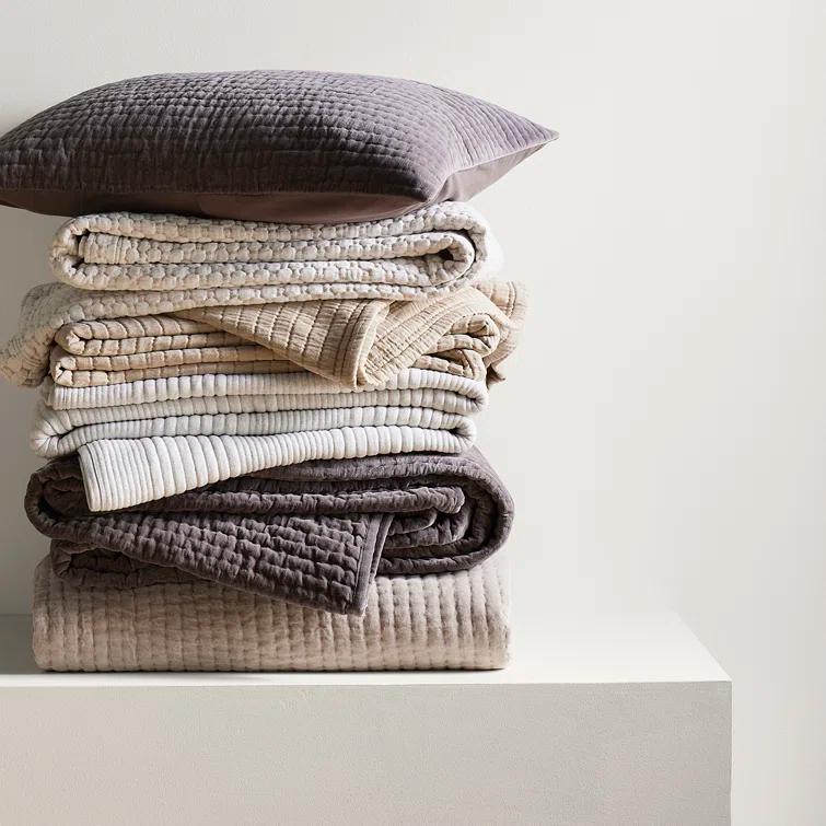 Boyfriend Matelasse Coverlet