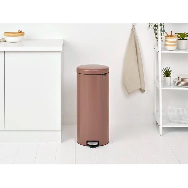 Brabantia NewIcon Step On Trash Can, 8 Gallon (30 Liter)
