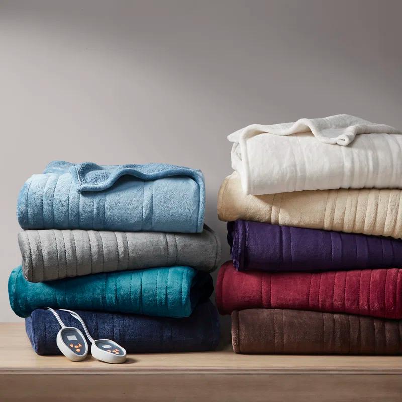 Beautyrest Beautyrest Heated Oversized Microlight to Berber Blanket