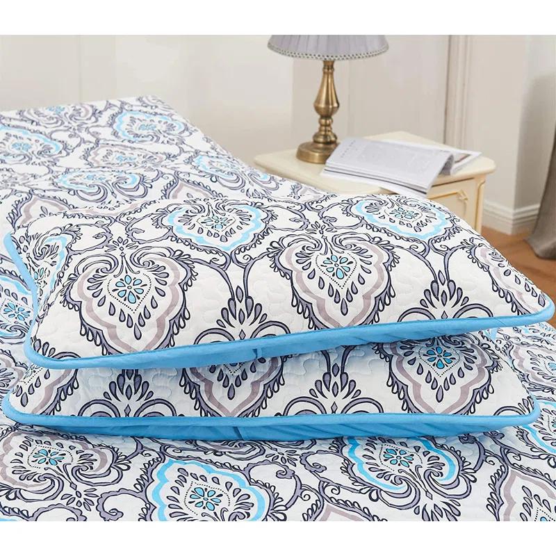 Paisley Quilt Set