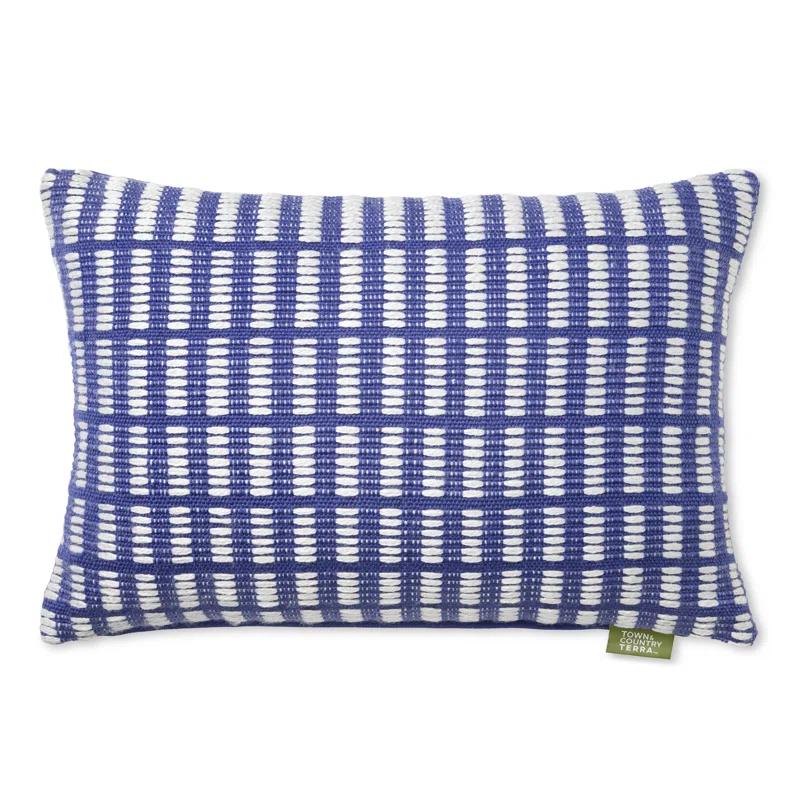 Town & Country Living TOWN & COUNTRY TERRA Alara Solid Border Indoor Outdoor Decorative Pillow 20"x20"