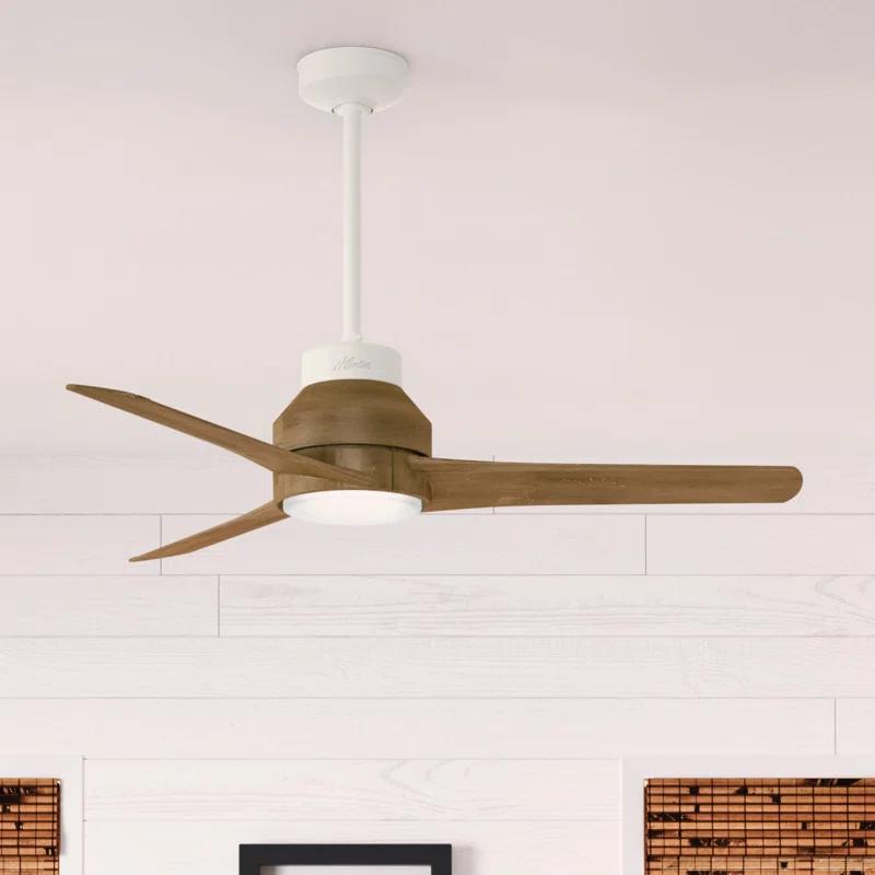 Hunter Fan 52'' Lakemont 3 - Blade LED Indoor / Outdoor Modern Ceiling Fan with Remote Control and Light Kit