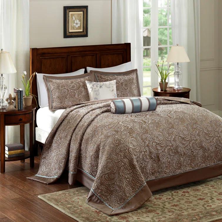 Madison Park Aubrey 5 Piece Jacquard Bedspread Set with Throw Pillows