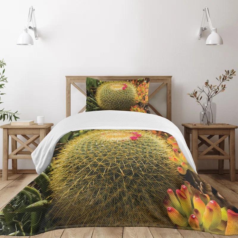 Ambesonne Ambesonne Flower Bedspread Set Cactus Plant with Spikes Green and Pink