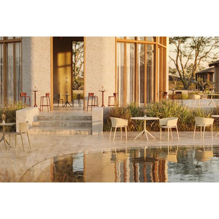 Africa Bar / Counter Stool (Set of 4)