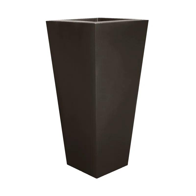 Tusco Products Cosmopolitan Pot Planter