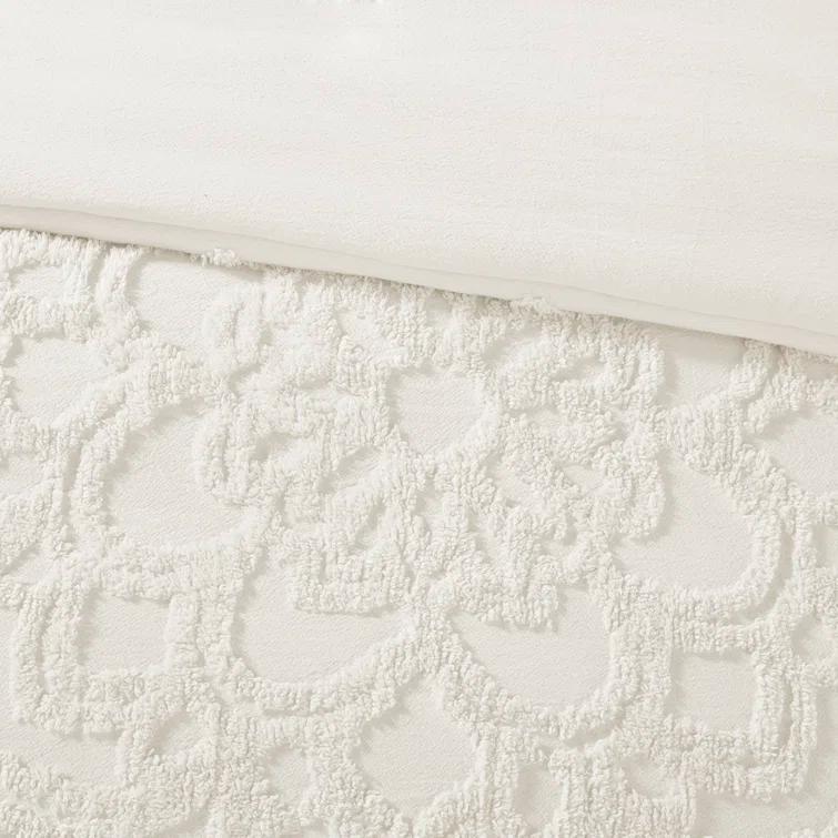 Madison Park Laetitia Tufted Cotton Chenille Medallion Comforter Set