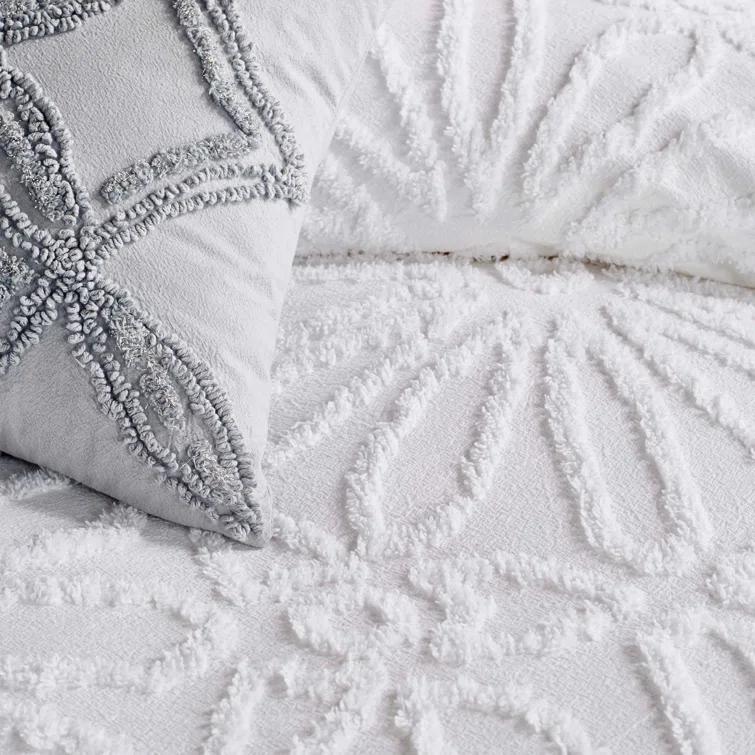 Peri Home Peri Home Chenille Medallion 3 Piece Comforter Set